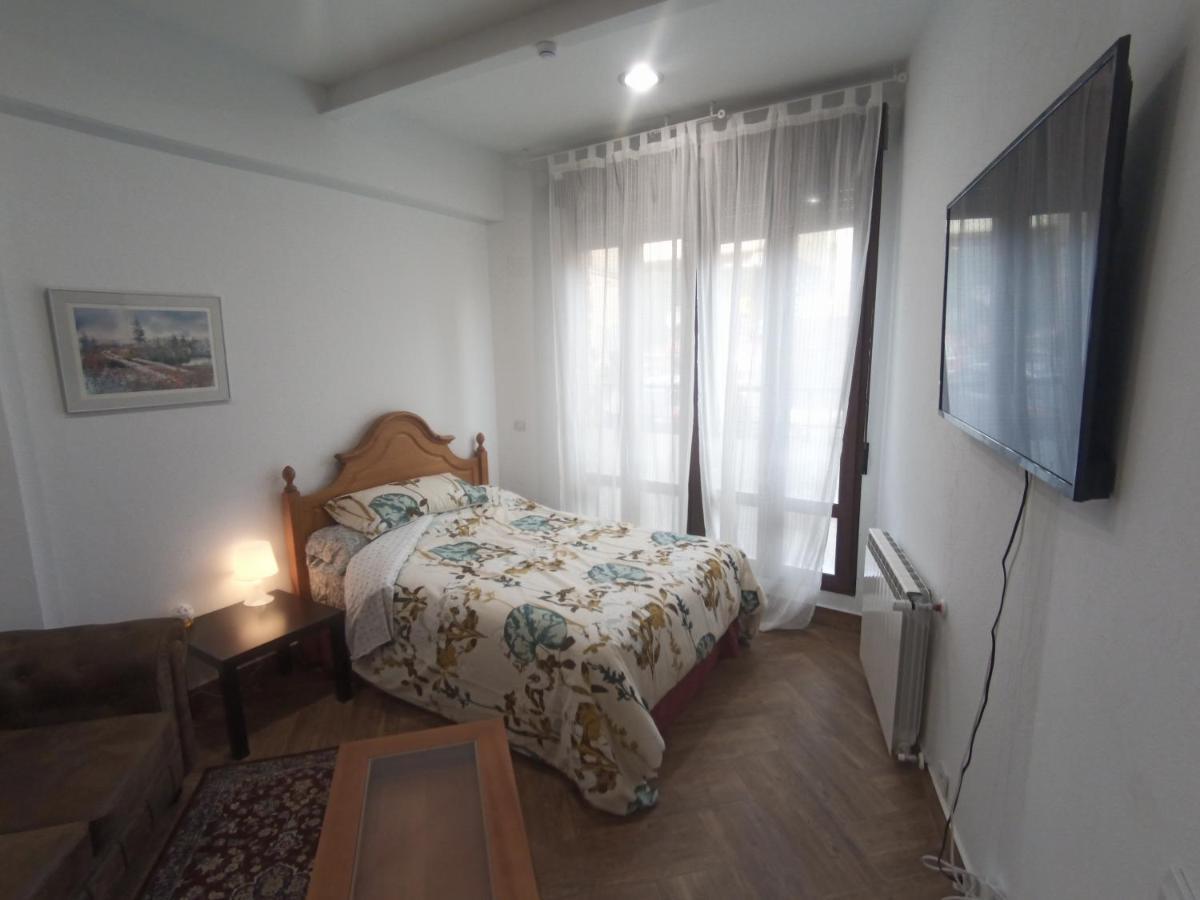 Mini Apartamento De Lujo Becerril de la Sierra Buitenkant foto